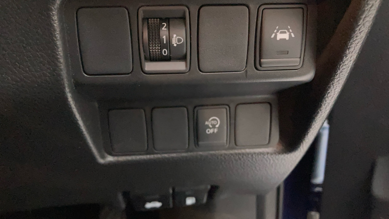 Nissan Qashqai 1.3 DiG-T N-Connecta 5dr Petrol Hatchback